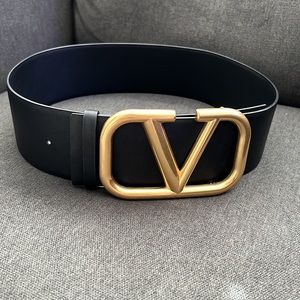 Valentino Belt